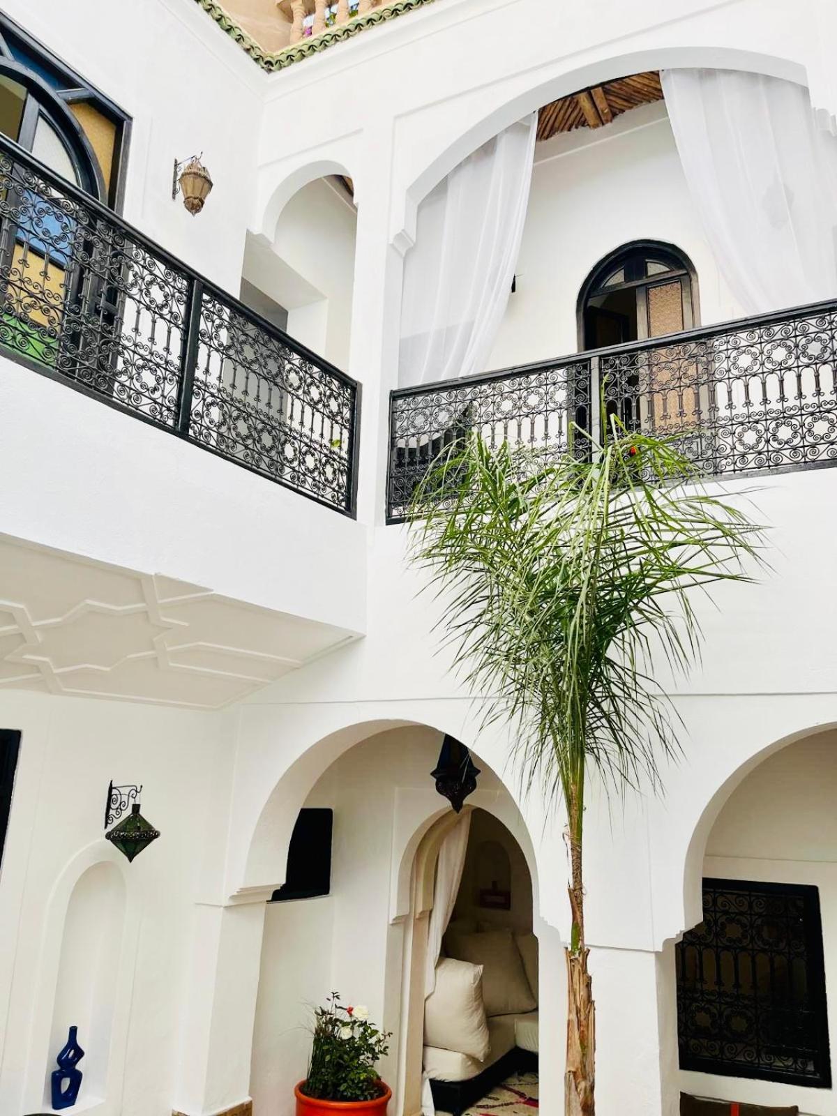 Riad Darna 4 Chambres Avec Piscine Et Petit Dejeuner Марракеш Экстерьер фото